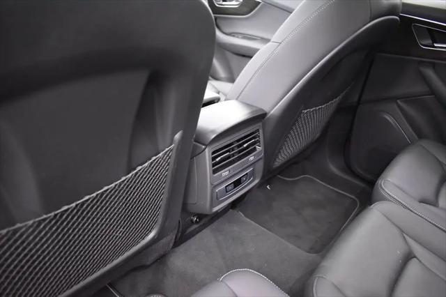 2025 Audi Q7 Premium 45 TFSI quattro Tiptronic