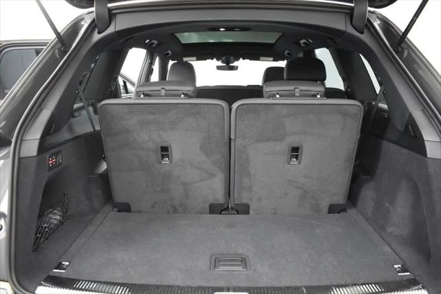2025 Audi Q7 Premium 45 TFSI quattro Tiptronic
