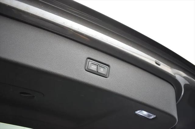 2025 Audi Q7 Premium 45 TFSI quattro Tiptronic