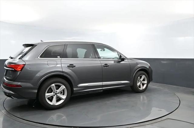 2025 Audi Q7 Premium 45 TFSI quattro Tiptronic