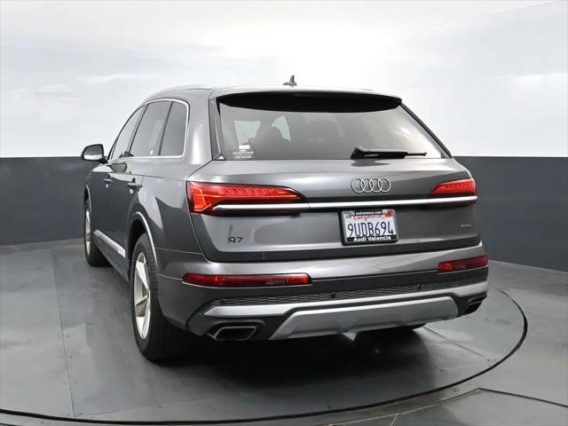 2025 Audi Q7 Premium 45 TFSI quattro Tiptronic