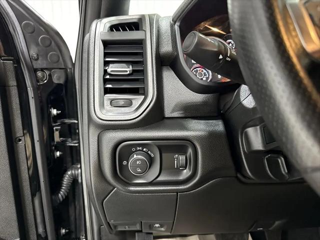 2025 Ram 3500 Tradesman Crew Cab 4x4 8' Box
