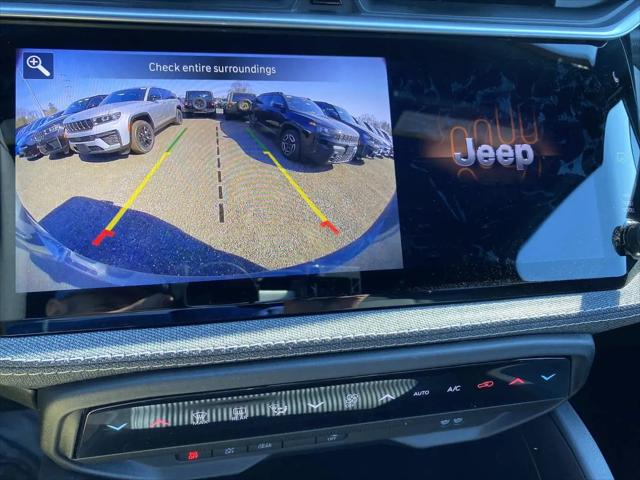 2026 Jeep Cherokee Laredo 4x4
