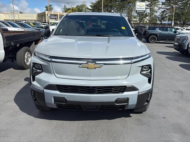 2025 Chevrolet Silverado EV LT