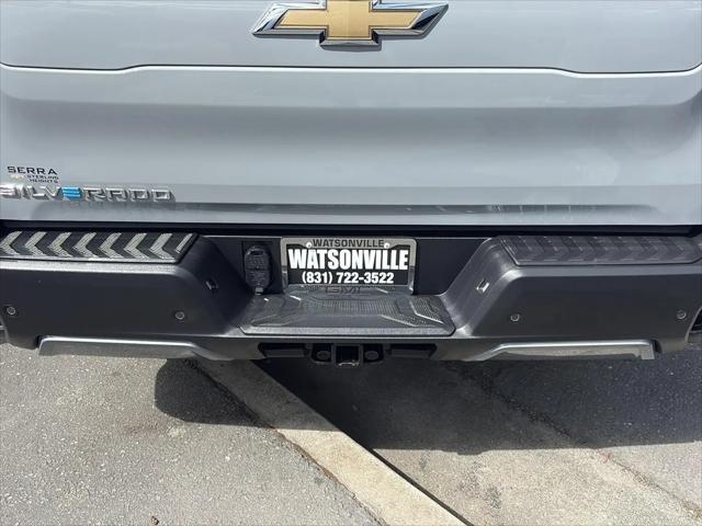 2025 Chevrolet Silverado EV LT