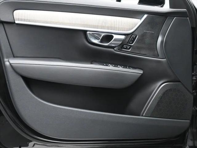 2023 Volvo S90 B6 Ultimate