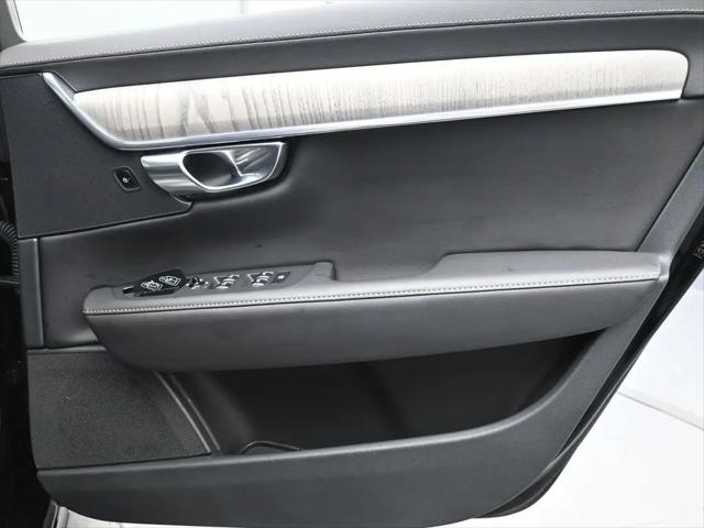 2023 Volvo S90 B6 Ultimate
