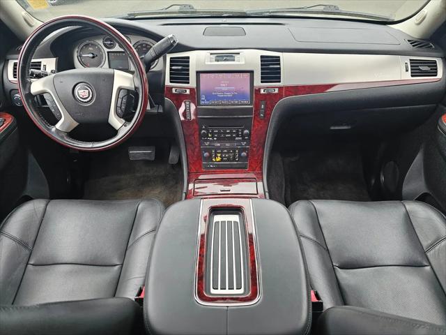 2014 Cadillac Escalade Luxury
