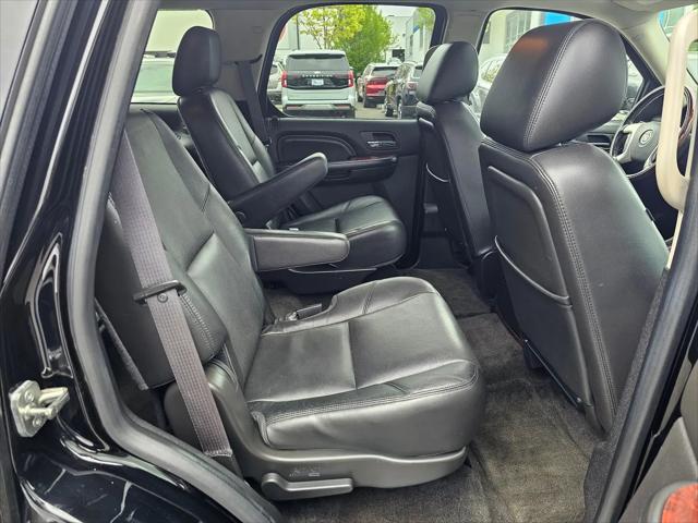 2014 Cadillac Escalade Luxury