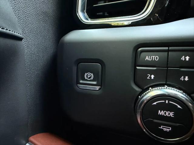 2024 GMC Sierra 3500HD 4WD Crew Cab Long Bed Denali Ultimate