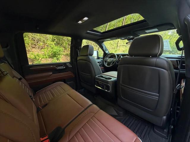 2024 GMC Sierra 3500HD 4WD Crew Cab Long Bed Denali Ultimate
