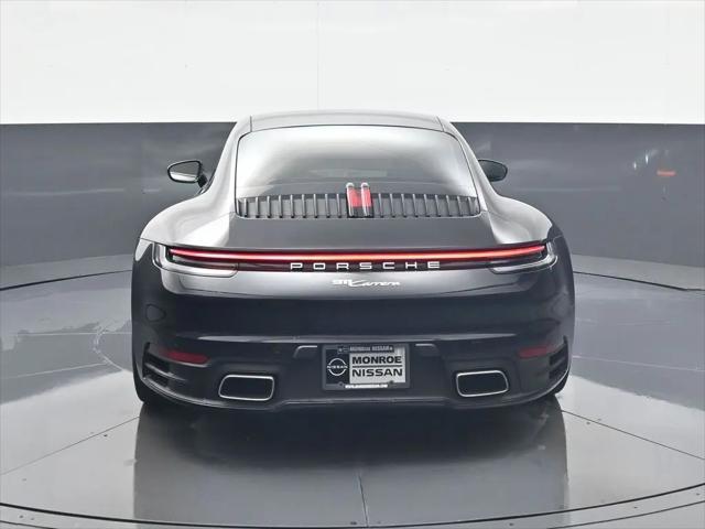 2024 Porsche 911 Carrera 4