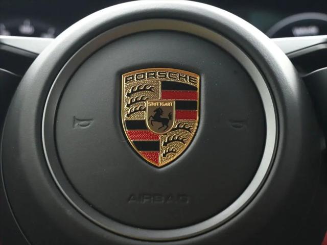 2024 Porsche 911 Carrera 4