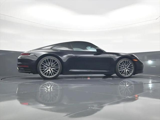 2024 Porsche 911 Carrera 4