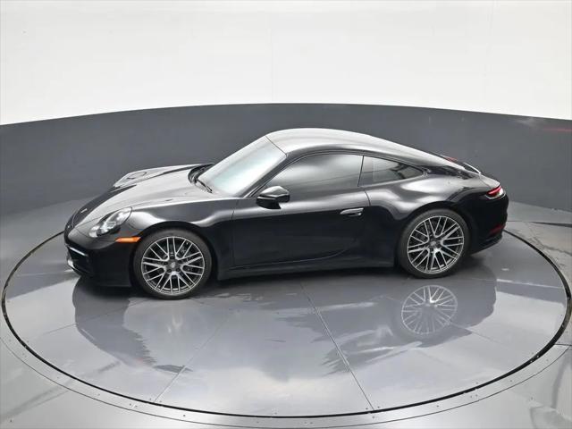 2024 Porsche 911 Carrera 4