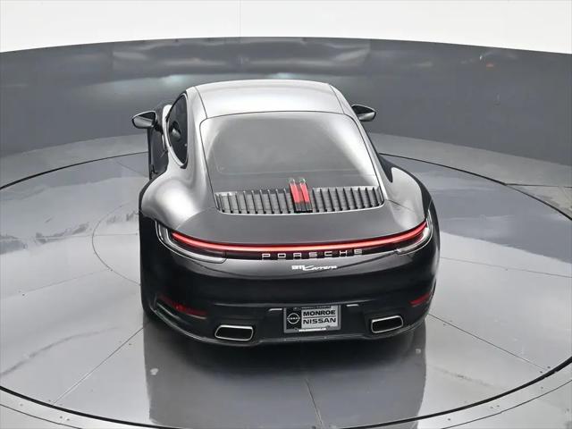 2024 Porsche 911 Carrera 4