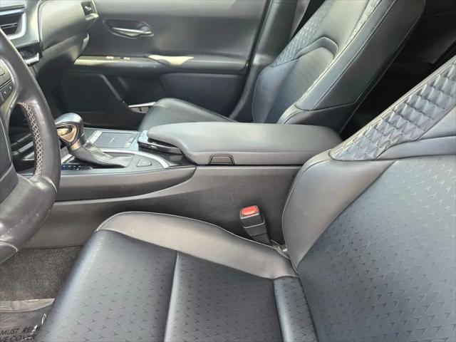 2019 Lexus UX 200 UX 200