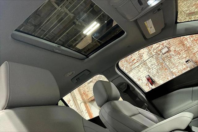 2023 GMC Acadia AWD SLT