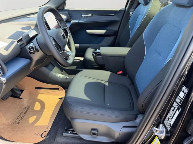 2026 Volvo EX30 Plus Twin Motor Performance, Fully electric