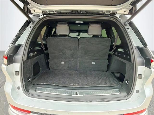 2023 Jeep Grand Cherokee L Summit 4x4