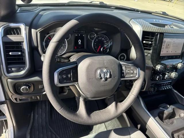 2026 Ram 1500 Big Horn Crew Cab 4x4 5'7" Box