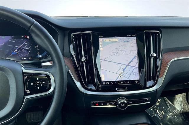 2024 Volvo V60 Cross Country B5 Plus