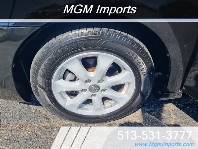 2011 Toyota Camry LE