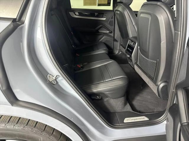 2025 Porsche Cayenne Cayenne