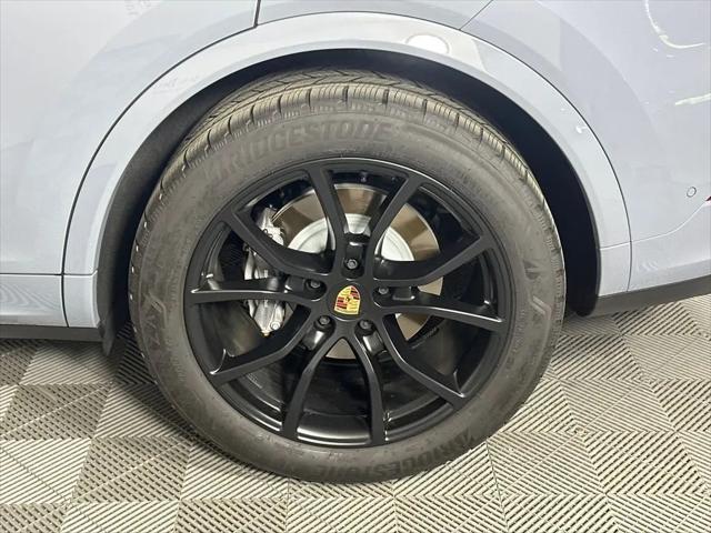 2025 Porsche Cayenne Cayenne