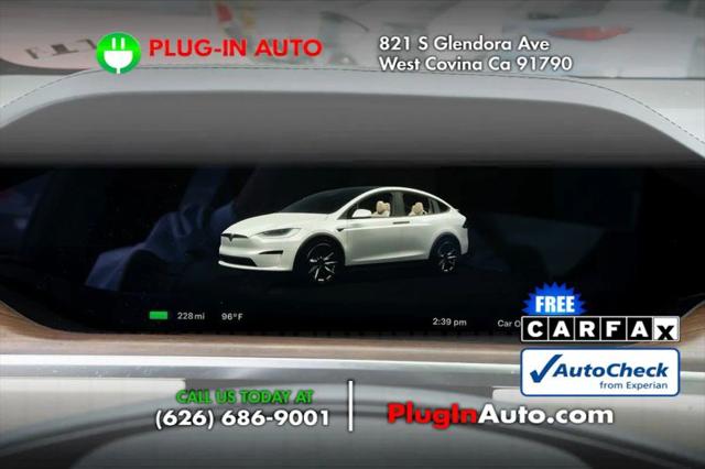 2023 Tesla Model X Standard Range