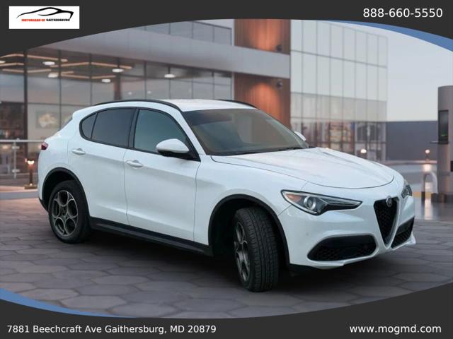 2022 Alfa Romeo Stelvio Sprint AWD