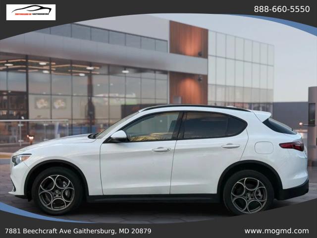 2022 Alfa Romeo Stelvio Sprint AWD