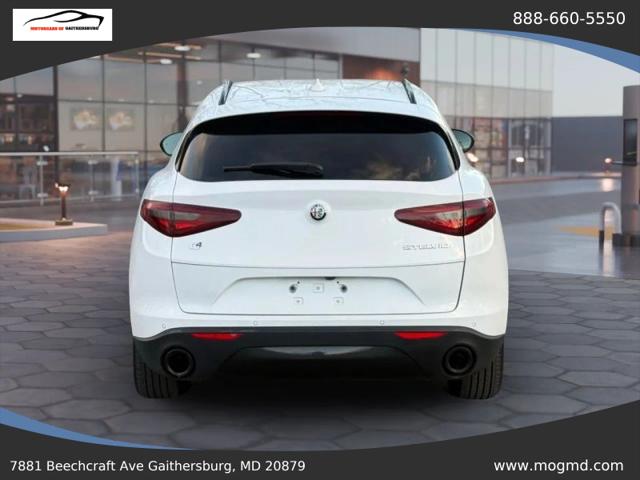 2022 Alfa Romeo Stelvio Sprint AWD