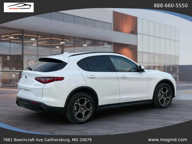 2022 Alfa Romeo Stelvio Sprint AWD