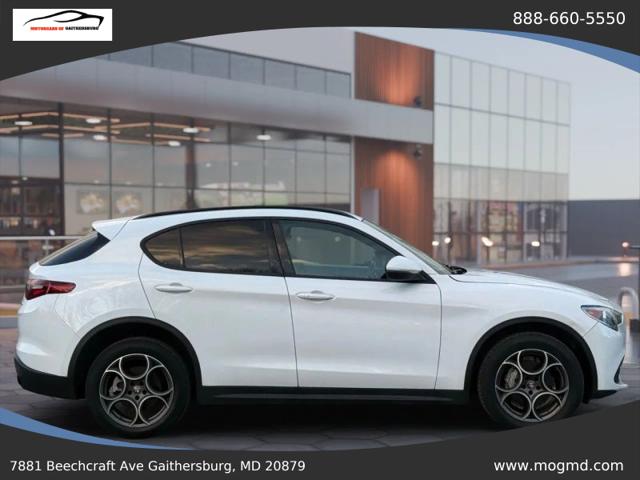 2022 Alfa Romeo Stelvio Sprint AWD