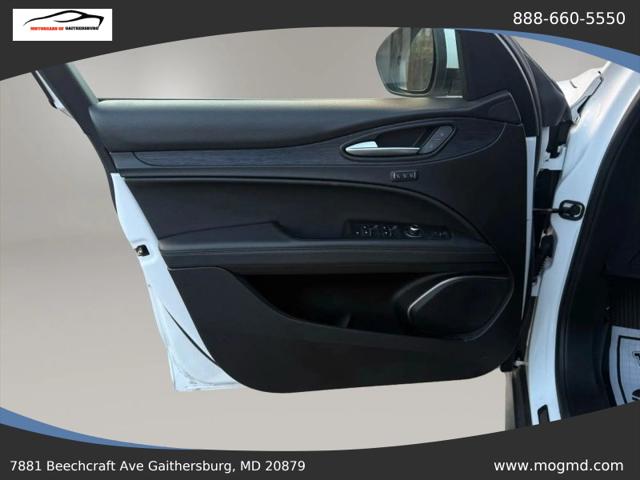 2022 Alfa Romeo Stelvio Sprint AWD