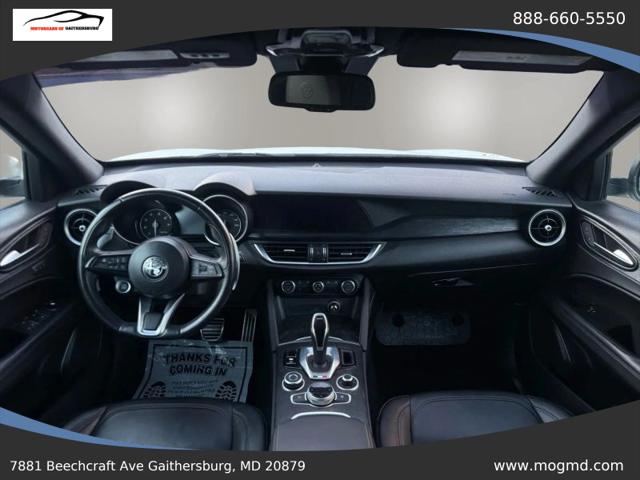 2022 Alfa Romeo Stelvio Sprint AWD