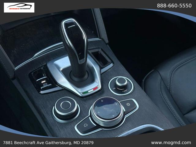 2022 Alfa Romeo Stelvio Sprint AWD