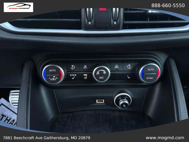 2022 Alfa Romeo Stelvio Sprint AWD