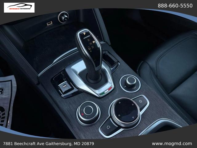 2022 Alfa Romeo Stelvio Sprint AWD