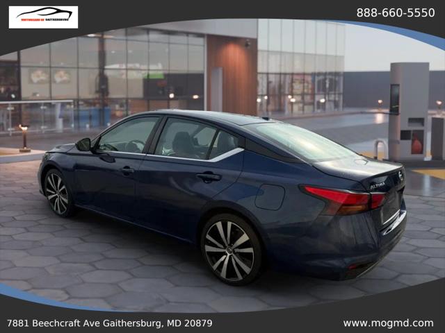 2021 Nissan Altima SR FWD