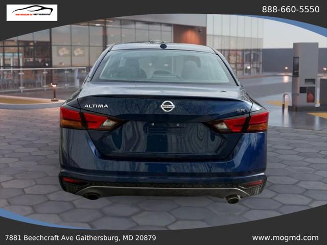 2021 Nissan Altima SR FWD