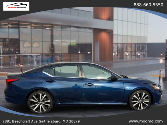 2021 Nissan Altima SR FWD