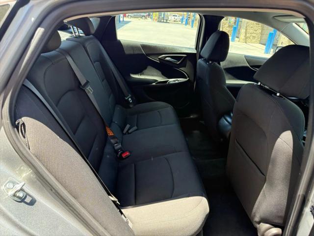2023 Chevrolet Malibu FWD 1FL