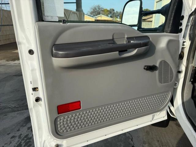 2006 Ford F-450 Base
