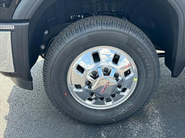 2026 GMC Sierra 3500HD Crew Cab, Long Bed, SLT Dual Rear Wheel, 4WD