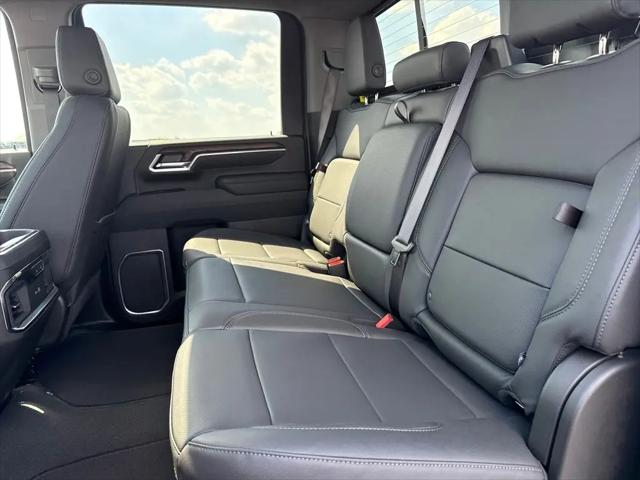2026 GMC Sierra 3500HD Crew Cab, Long Bed, SLT Dual Rear Wheel, 4WD