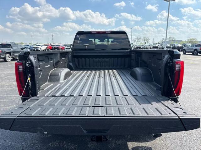 2026 GMC Sierra 3500HD Crew Cab, Long Bed, SLT Dual Rear Wheel, 4WD