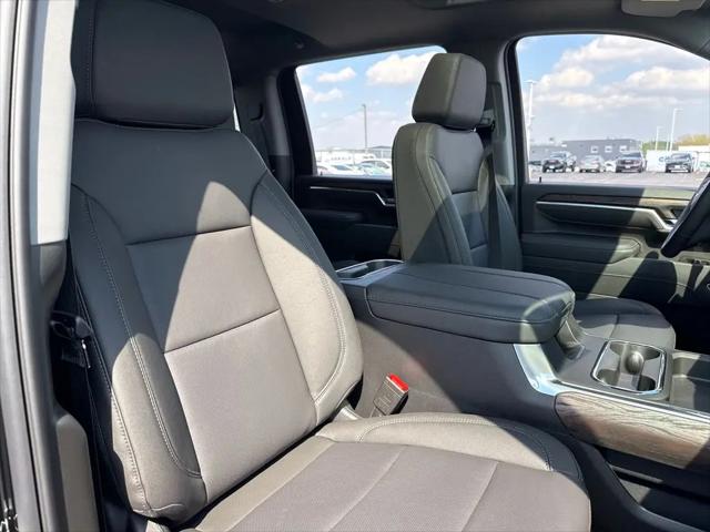 2026 GMC Sierra 3500HD Crew Cab, Long Bed, SLT Dual Rear Wheel, 4WD
