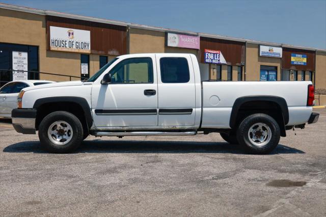 2004 Chevrolet Silverado 2500HD LS